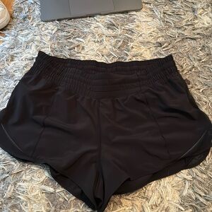 Lululemon hotty hot shorts